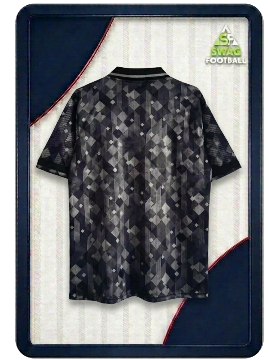 KIDS ENGLAND 1990 BLACK OUT